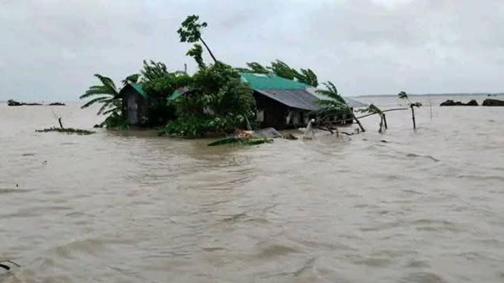 পটুয়াখালীর সহস্রাধিক পরিবার পানিবন্দি